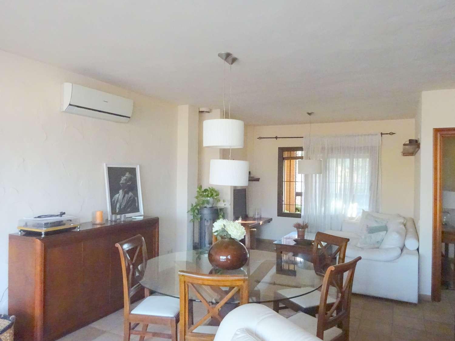 Semi-detached House for Sale in Alhaurín de la Torre