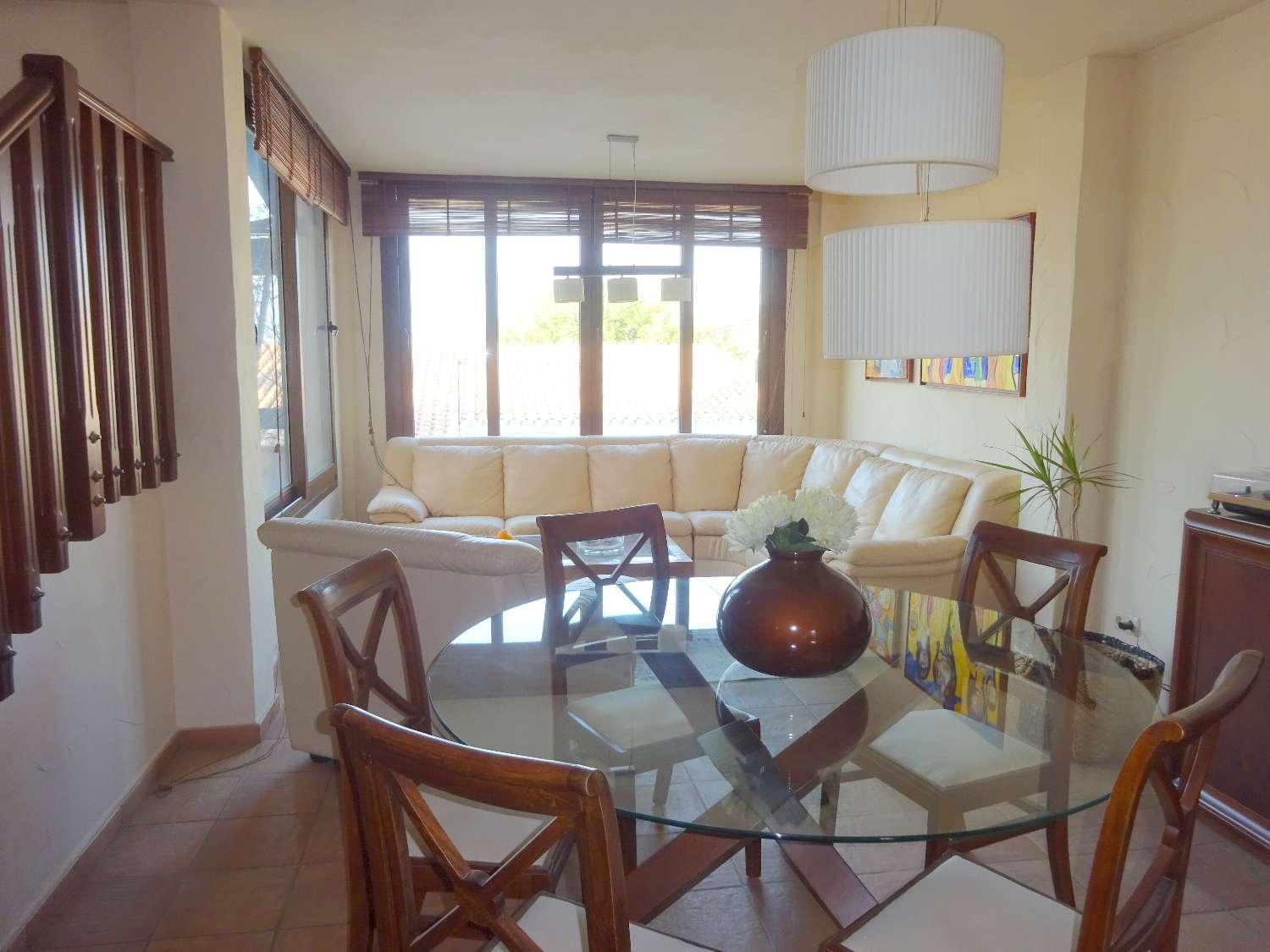 Semi-detached House for Sale in Alhaurín de la Torre