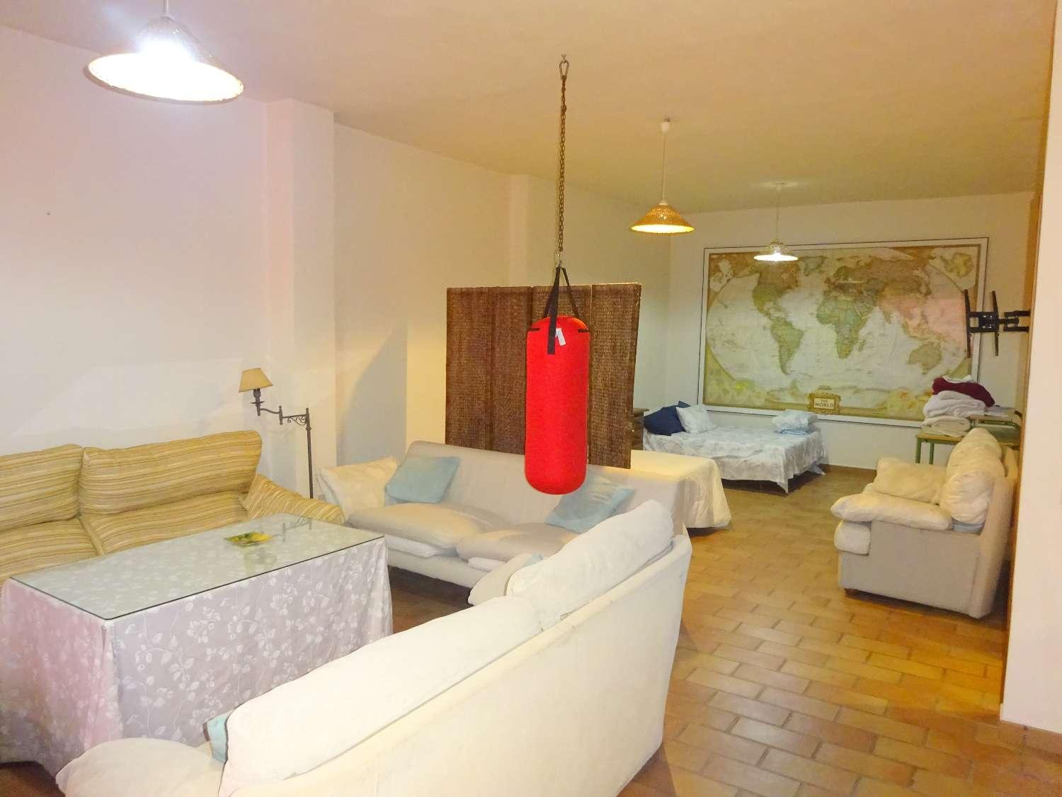 Semi-detached House for Sale in Alhaurín de la Torre