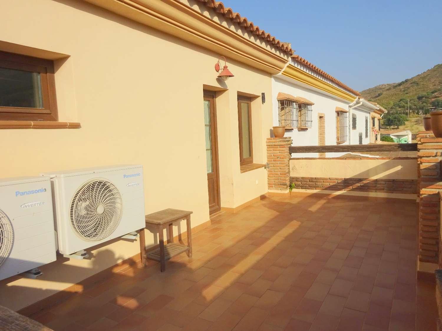 Semi-detached House for Sale in Alhaurín de la Torre