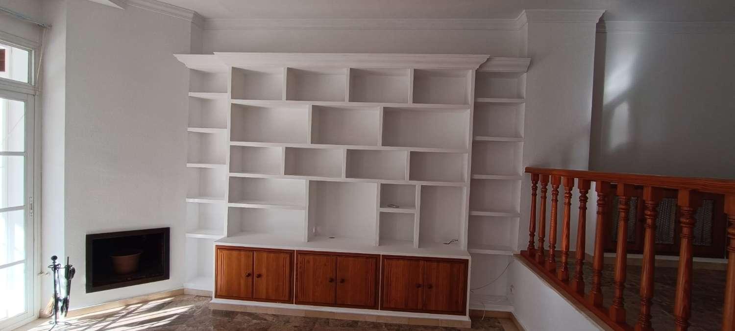 Semi-detached House for Rent in Alhaurín de la Torre