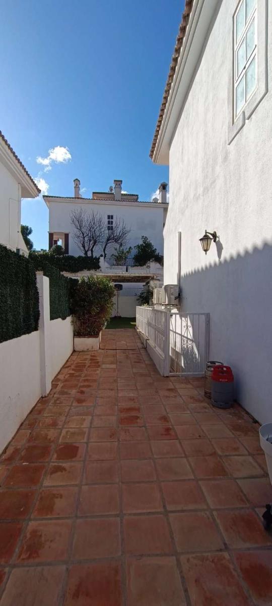 Semi-detached House for Rent in Alhaurín de la Torre