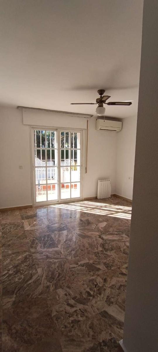 Semi-detached House for Rent in Alhaurín de la Torre