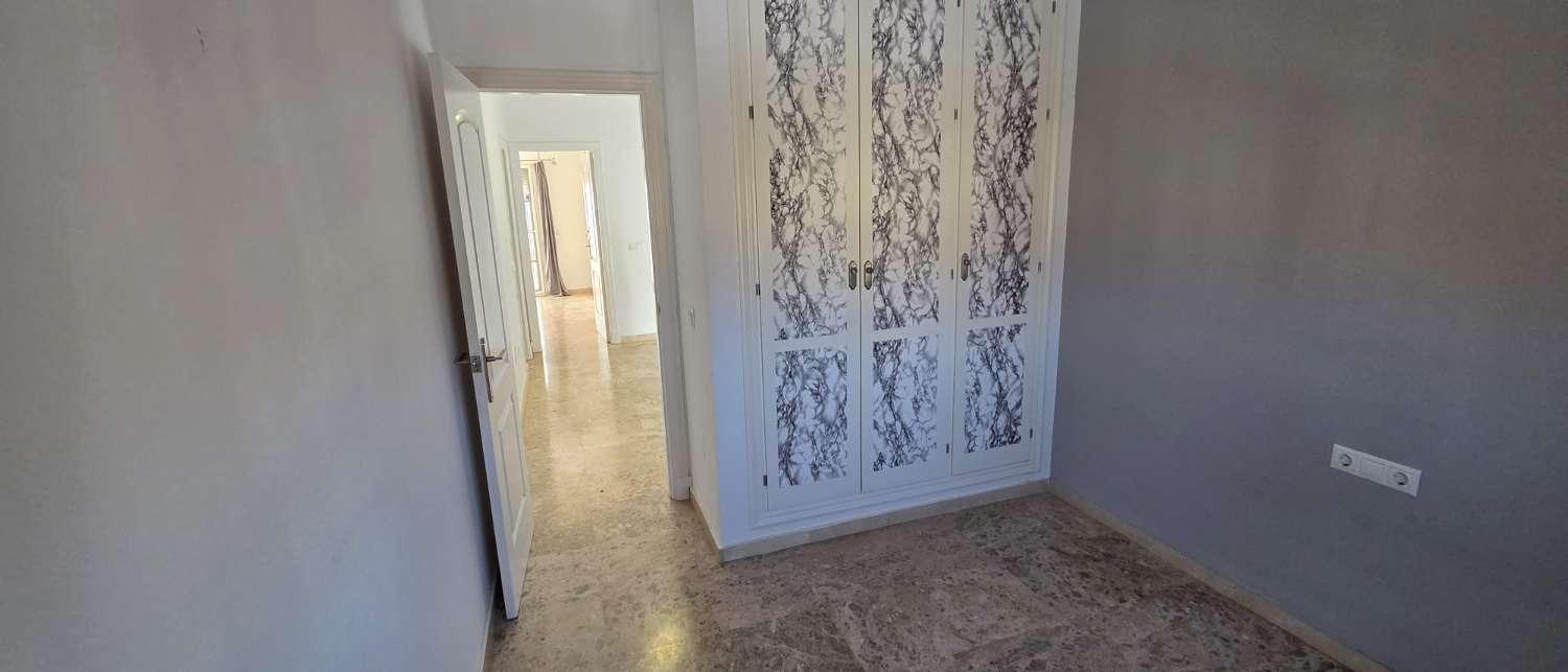 Semi-detached House for Sale in Alhaurín de la Torre