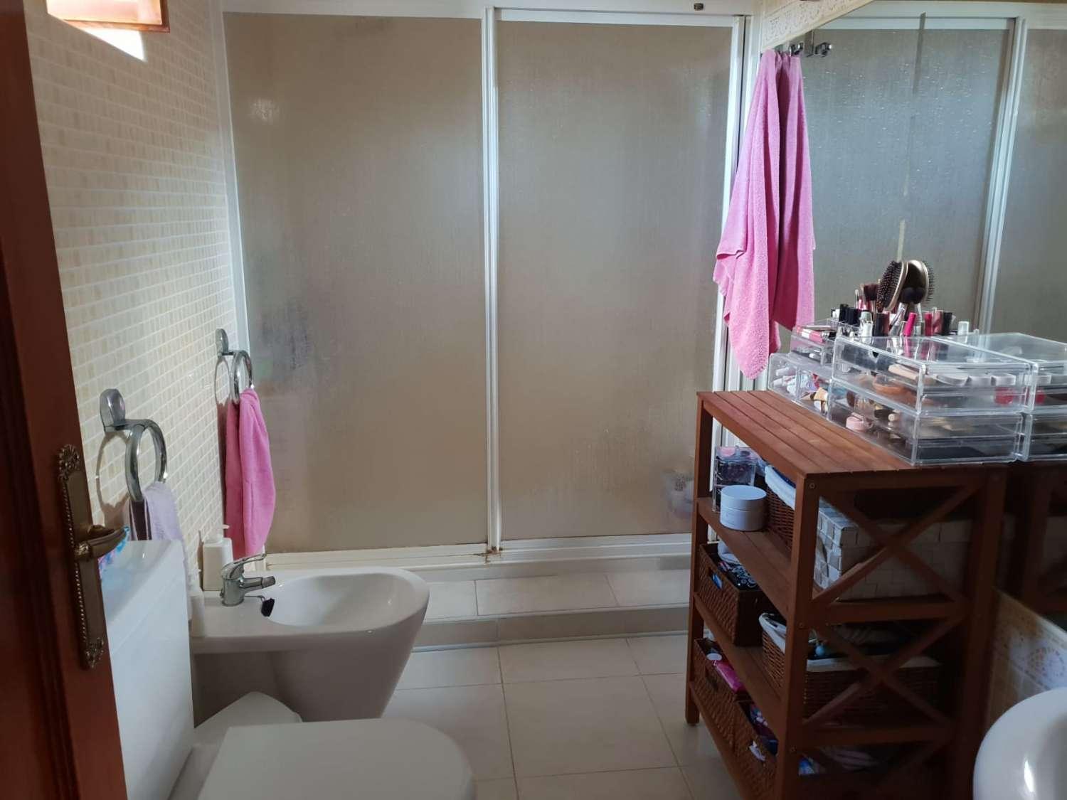 Villa for Sale in Alhaurín de la Torre