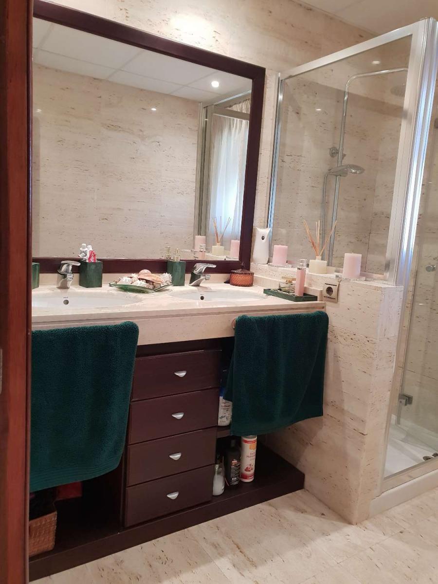 Villa for Sale in Alhaurín de la Torre