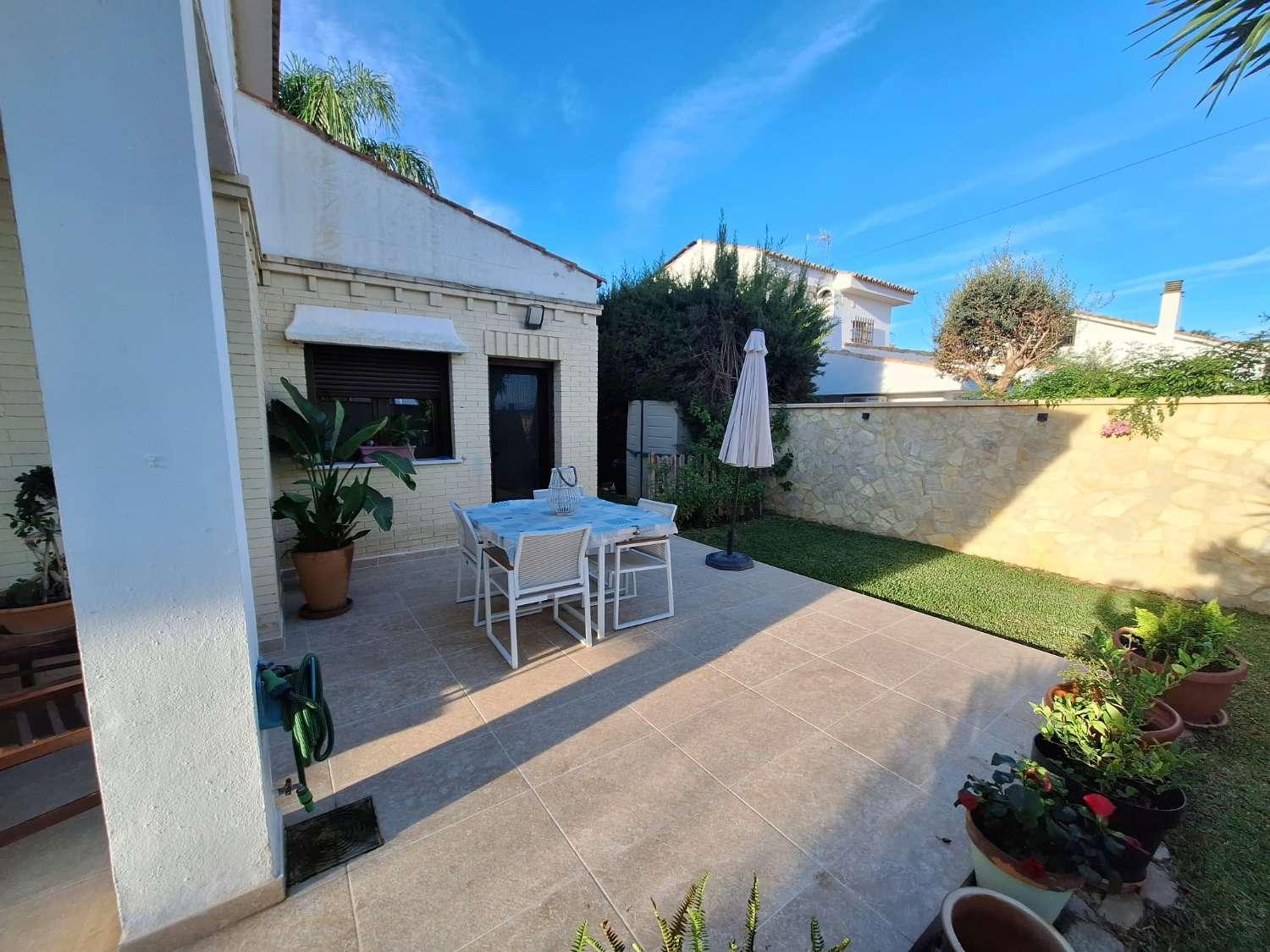 Villa for Sale in Alhaurín de la Torre