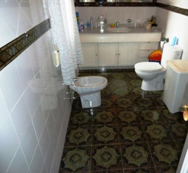 Villa for Sale in Alhaurín de la Torre
