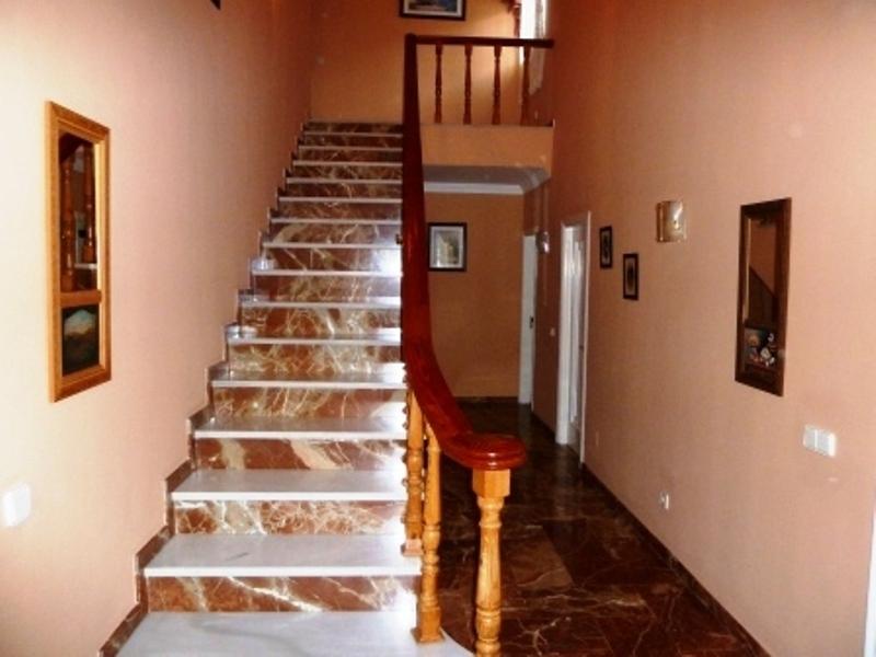 Villa for Sale in Alhaurín de la Torre