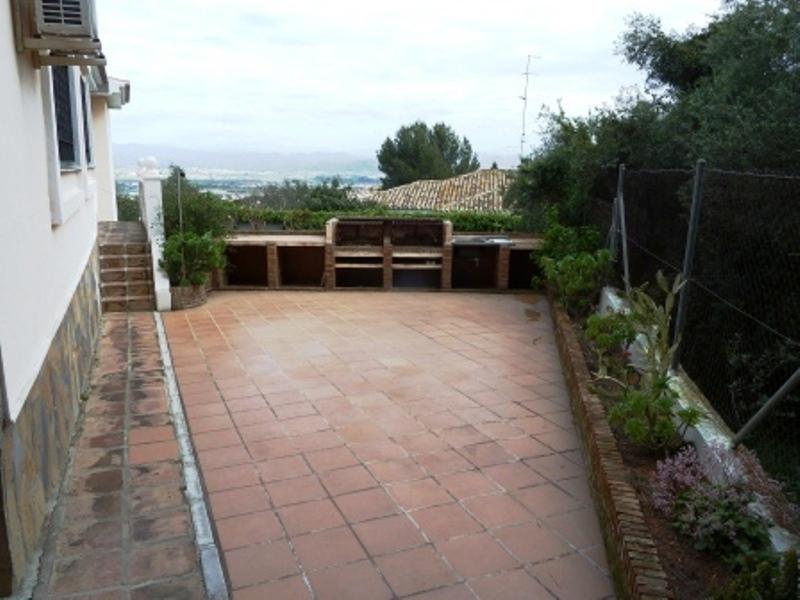 Villa for Sale in Alhaurín de la Torre