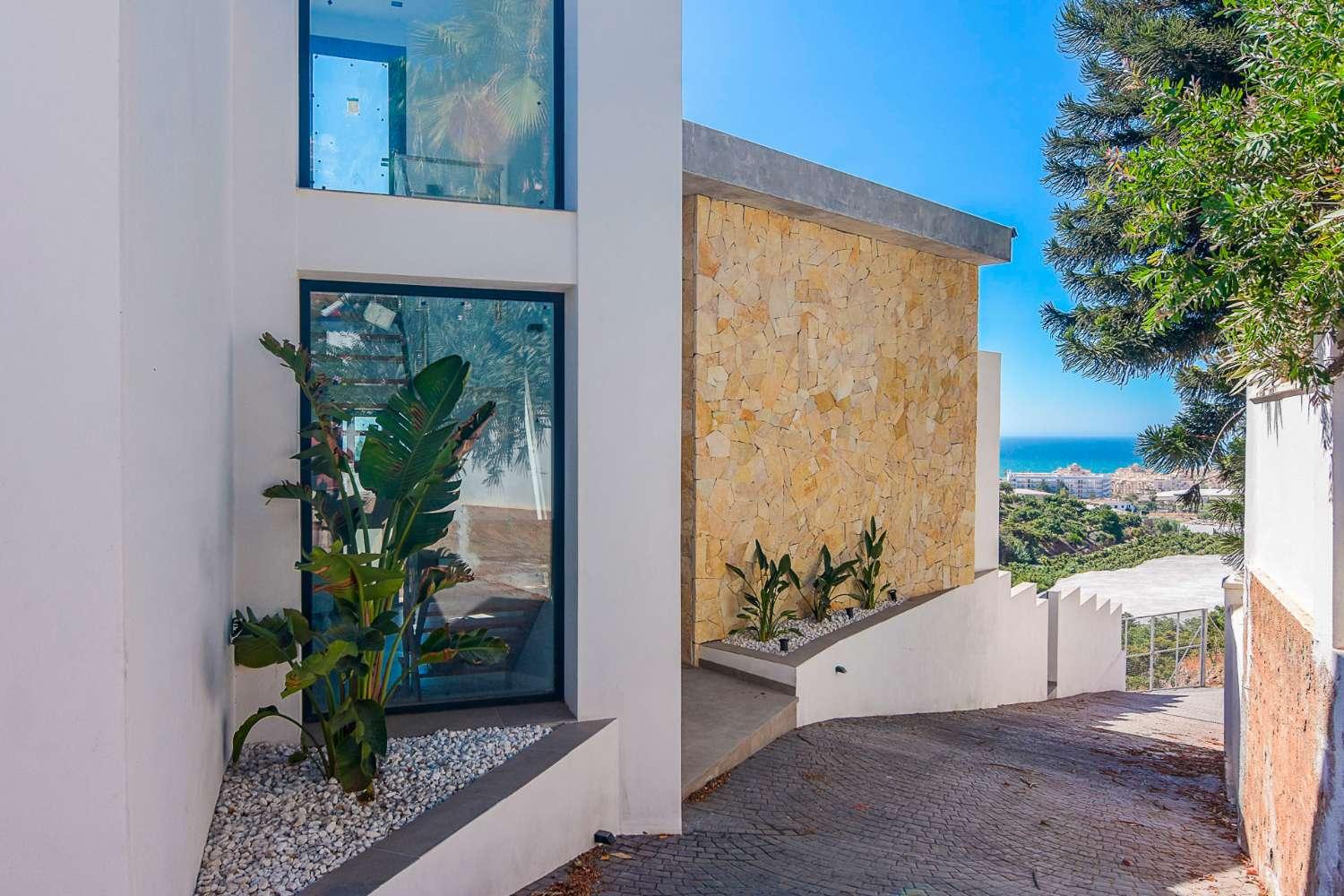 Villa for Sale in Torrox