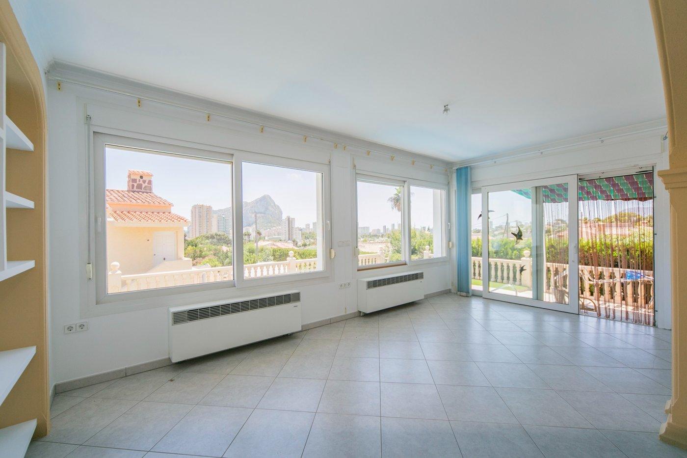 Chalet for Sale in Calpe