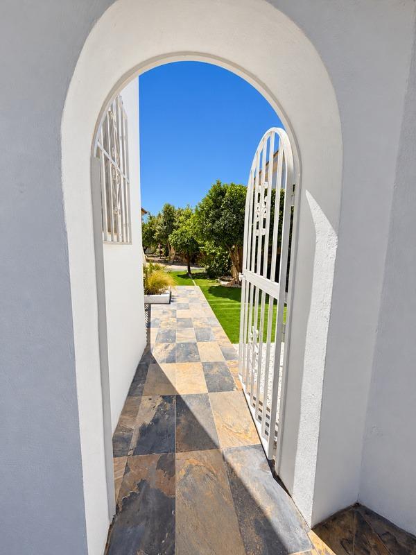 Chalet for Sale in Calpe
