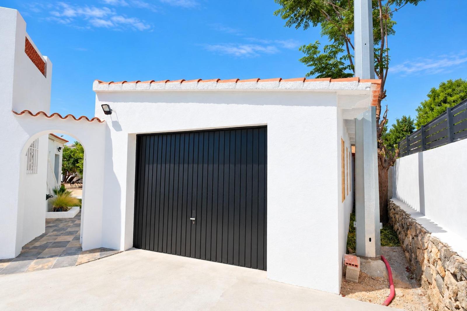 Chalet for Sale in Calpe