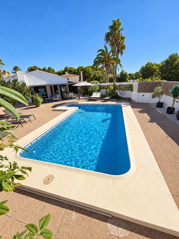 Chalet for Sale in Calpe