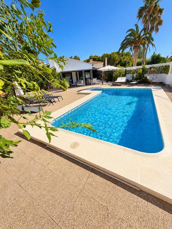 Chalet for Sale in Calpe