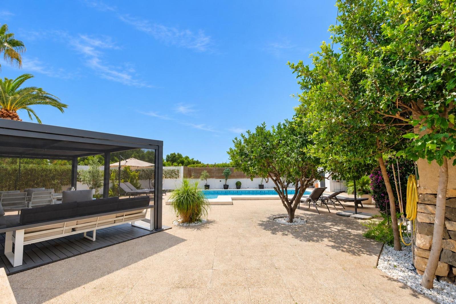 Chalet for Sale in Calpe