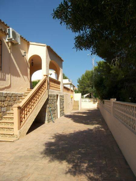 Chalet for Sale in Calpe