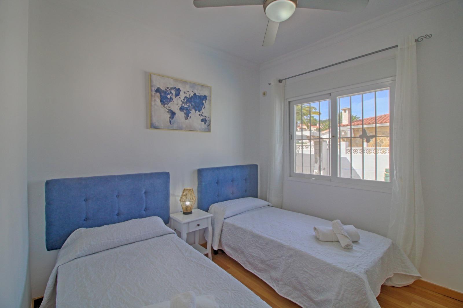 Chalet for Sale in Calpe