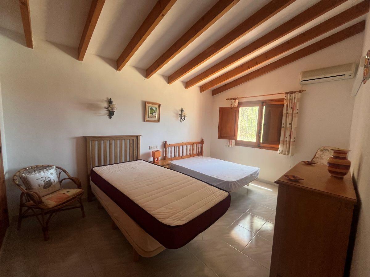 Chalet for Sale in Calpe