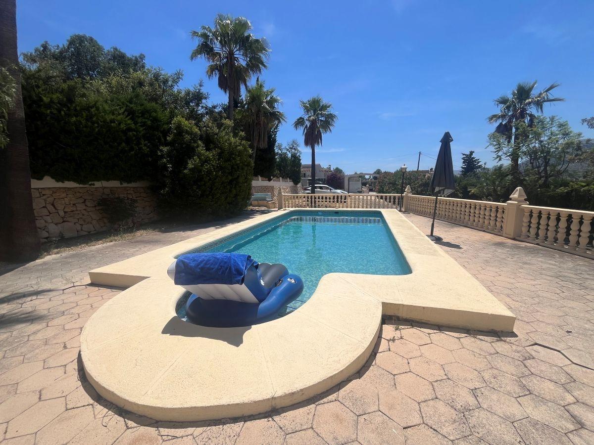 Chalet for Sale in Calpe