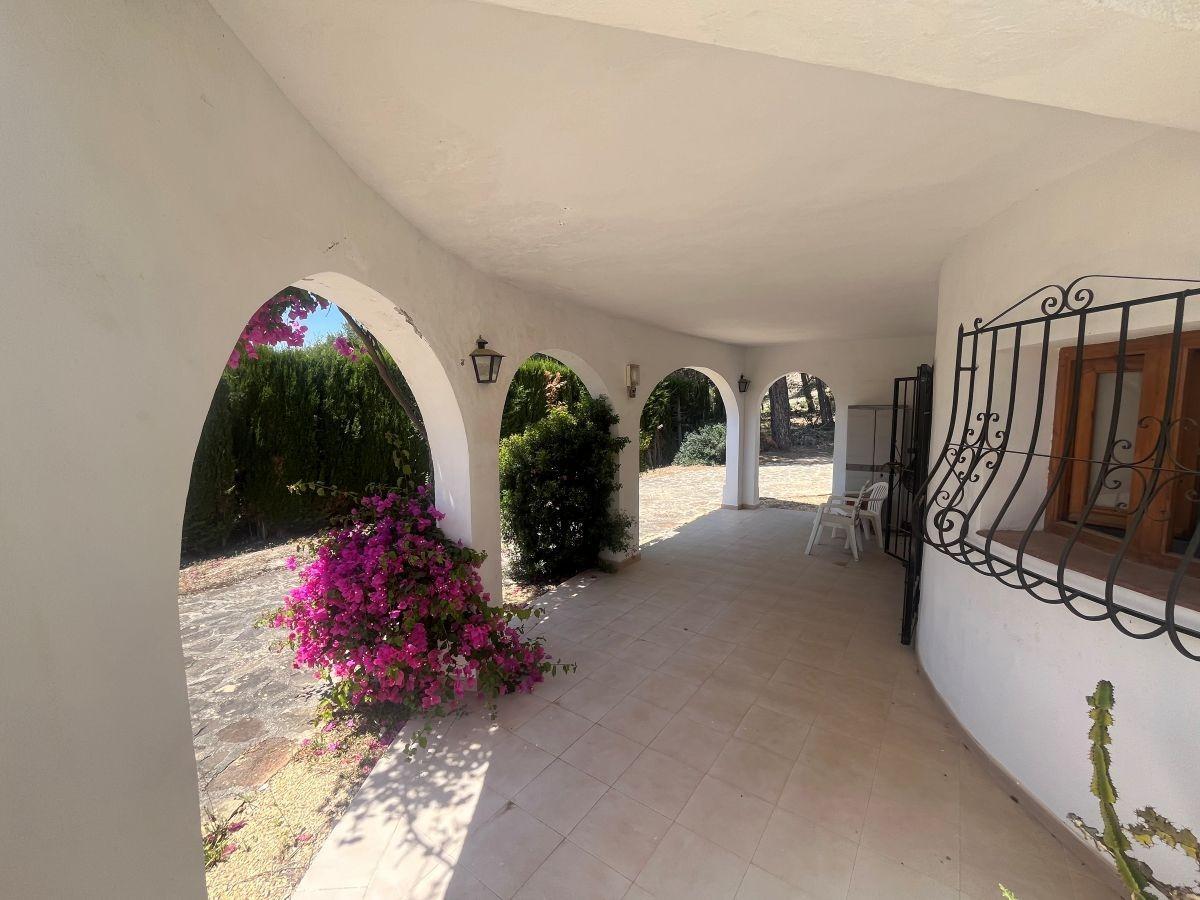 Chalet for Sale in Calpe