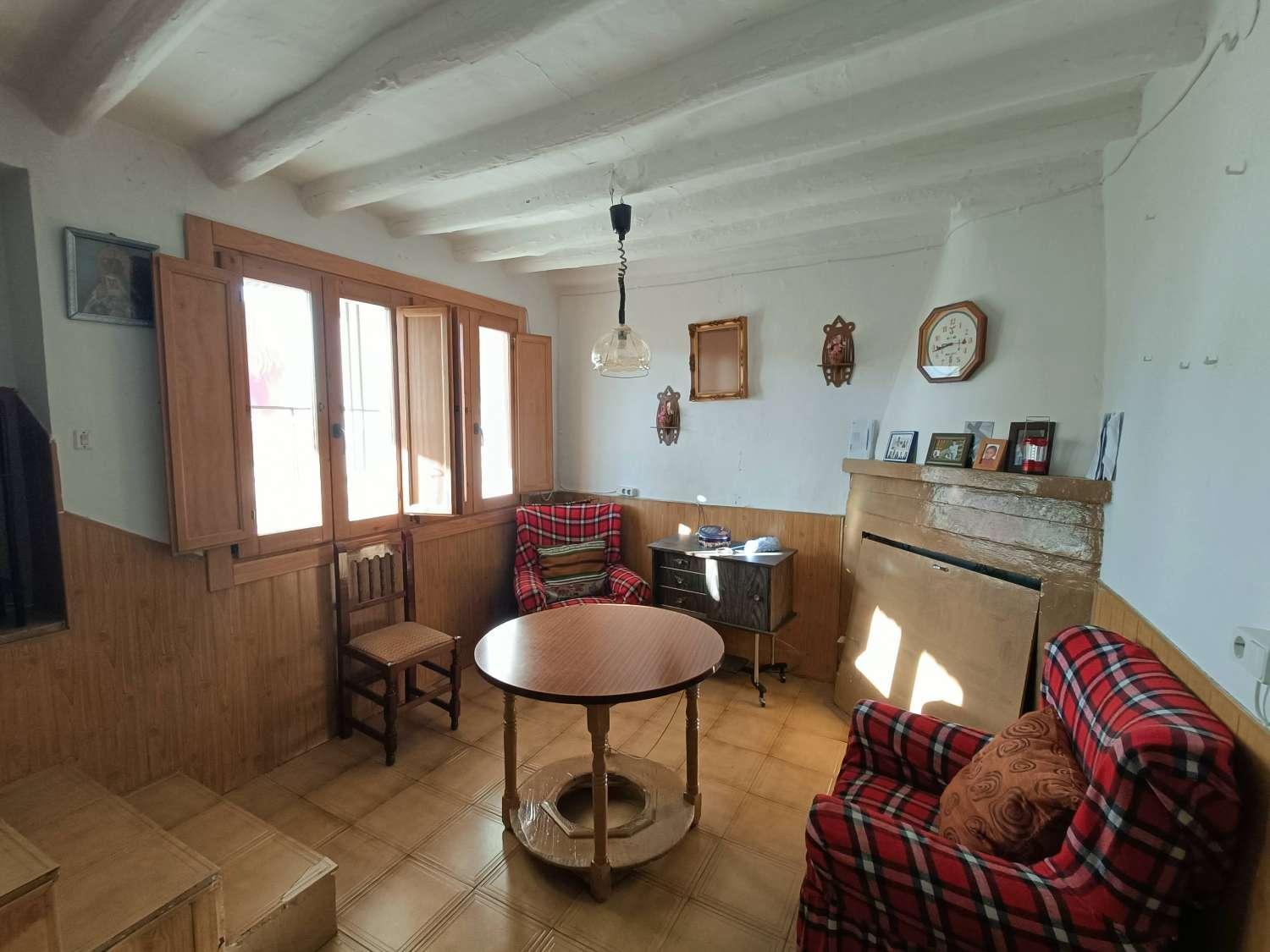 Casa en Venta en Íllora