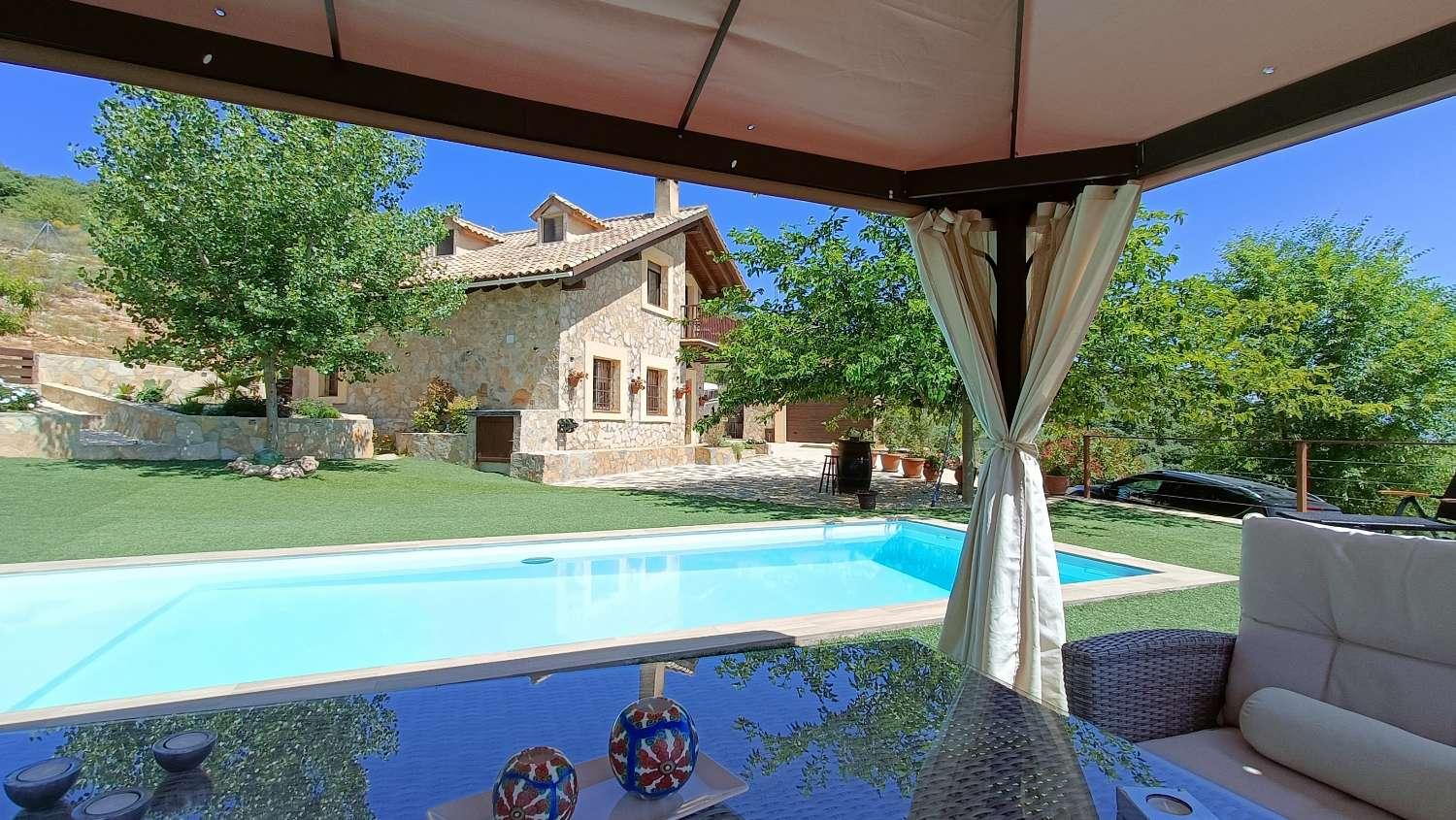 Casa en Venta en Alcalá la Real