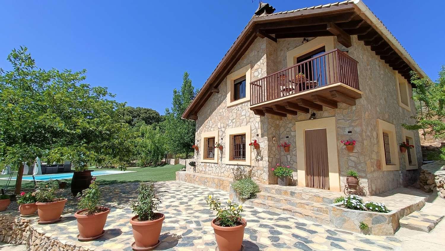 Casa en Venta en Alcalá la Real