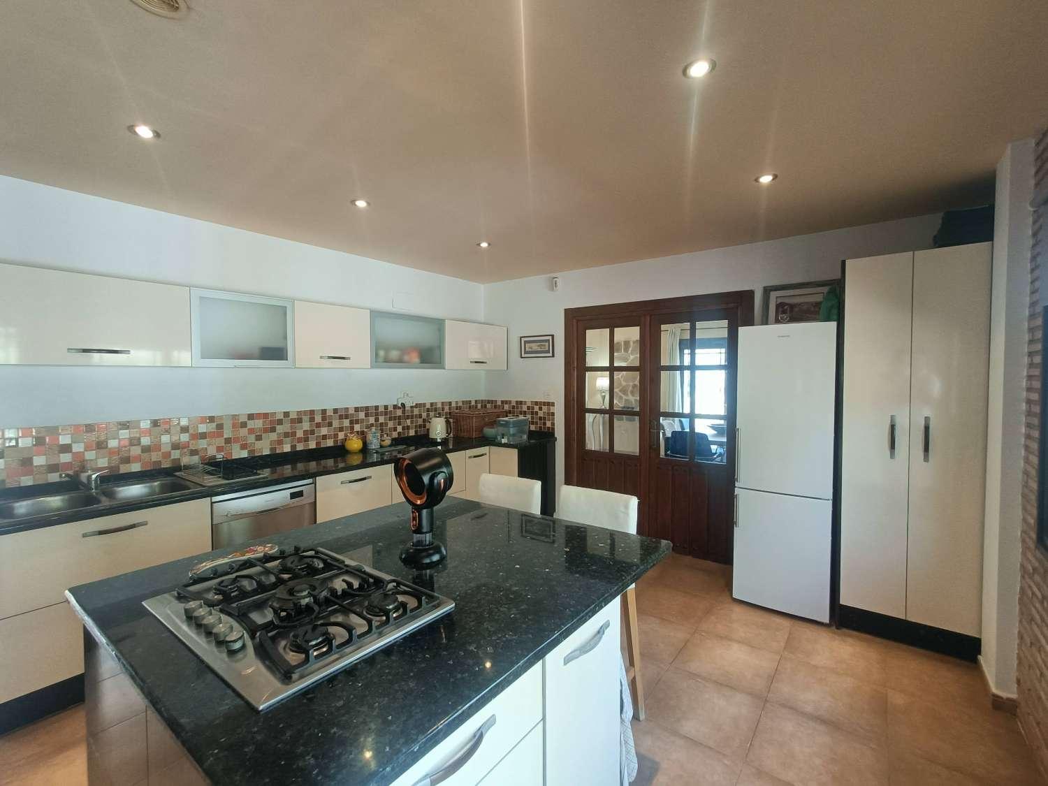 House for Sale in Montefrío