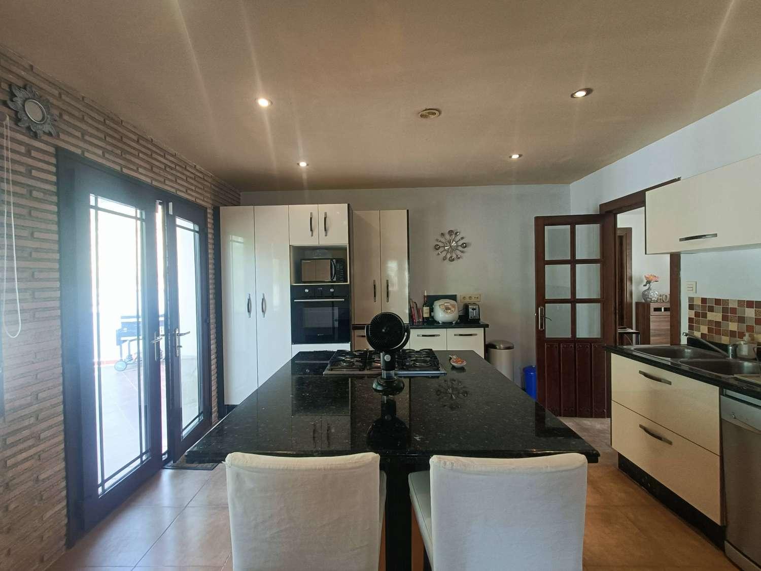 House for Sale in Montefrío
