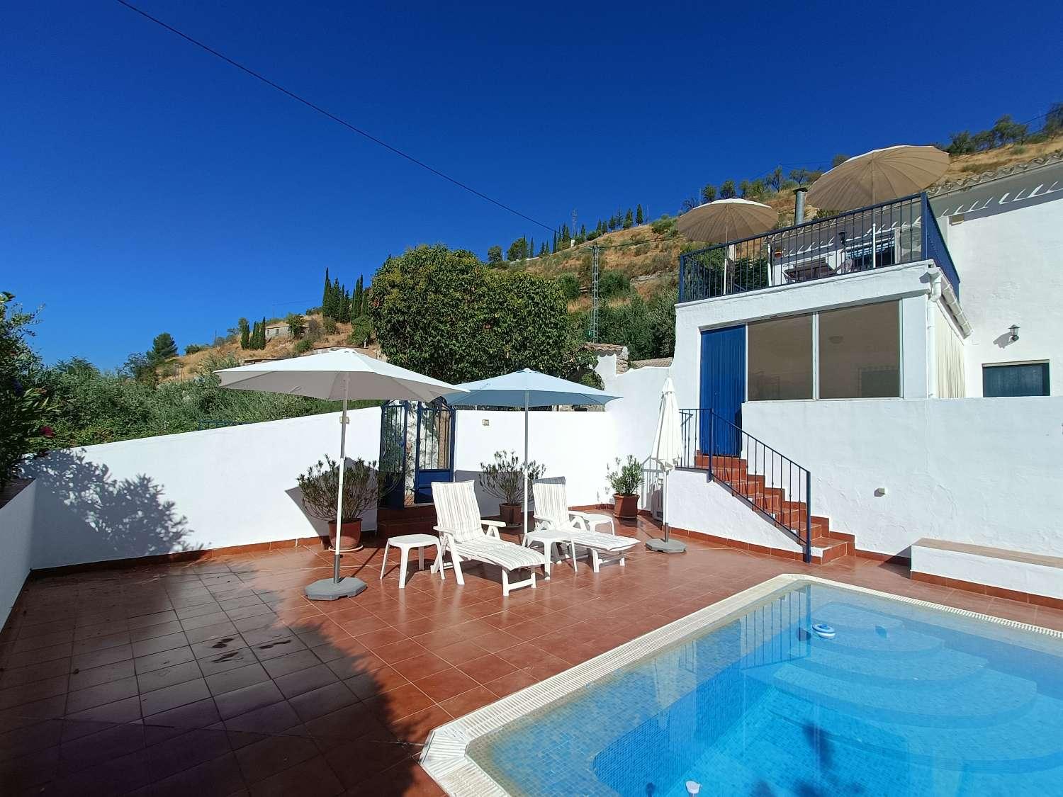 House for Sale in Algarinejo
