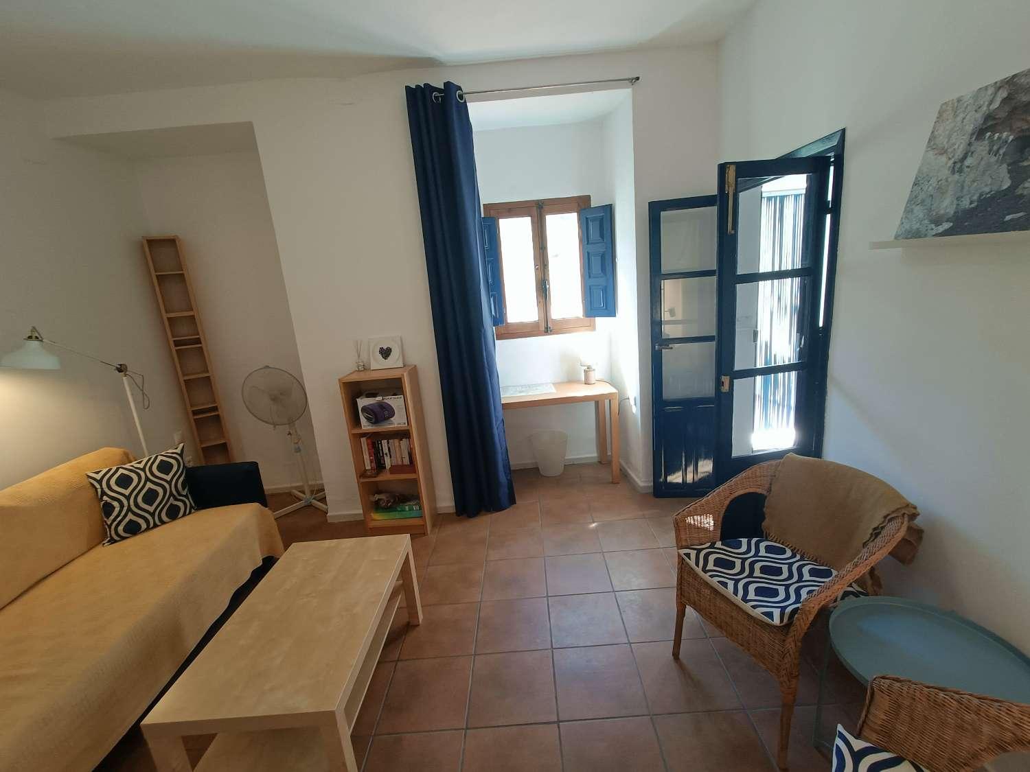 House for Sale in Algarinejo