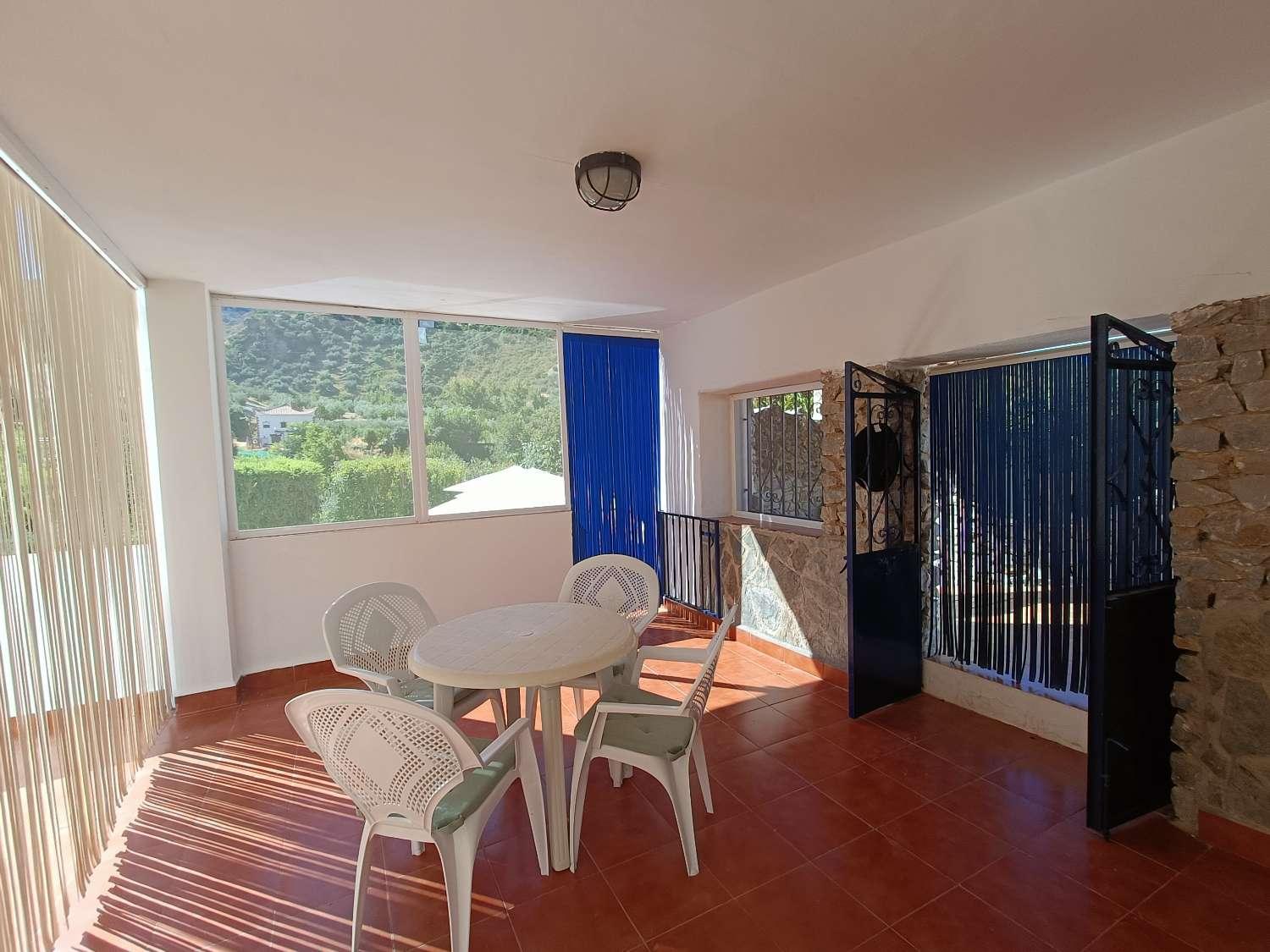 House for Sale in Algarinejo
