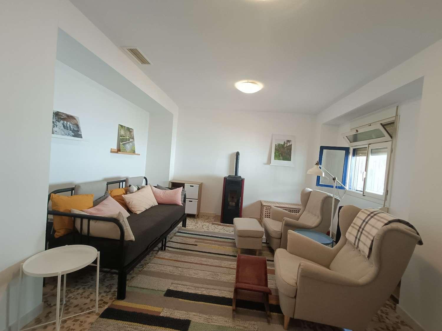 House for Sale in Algarinejo
