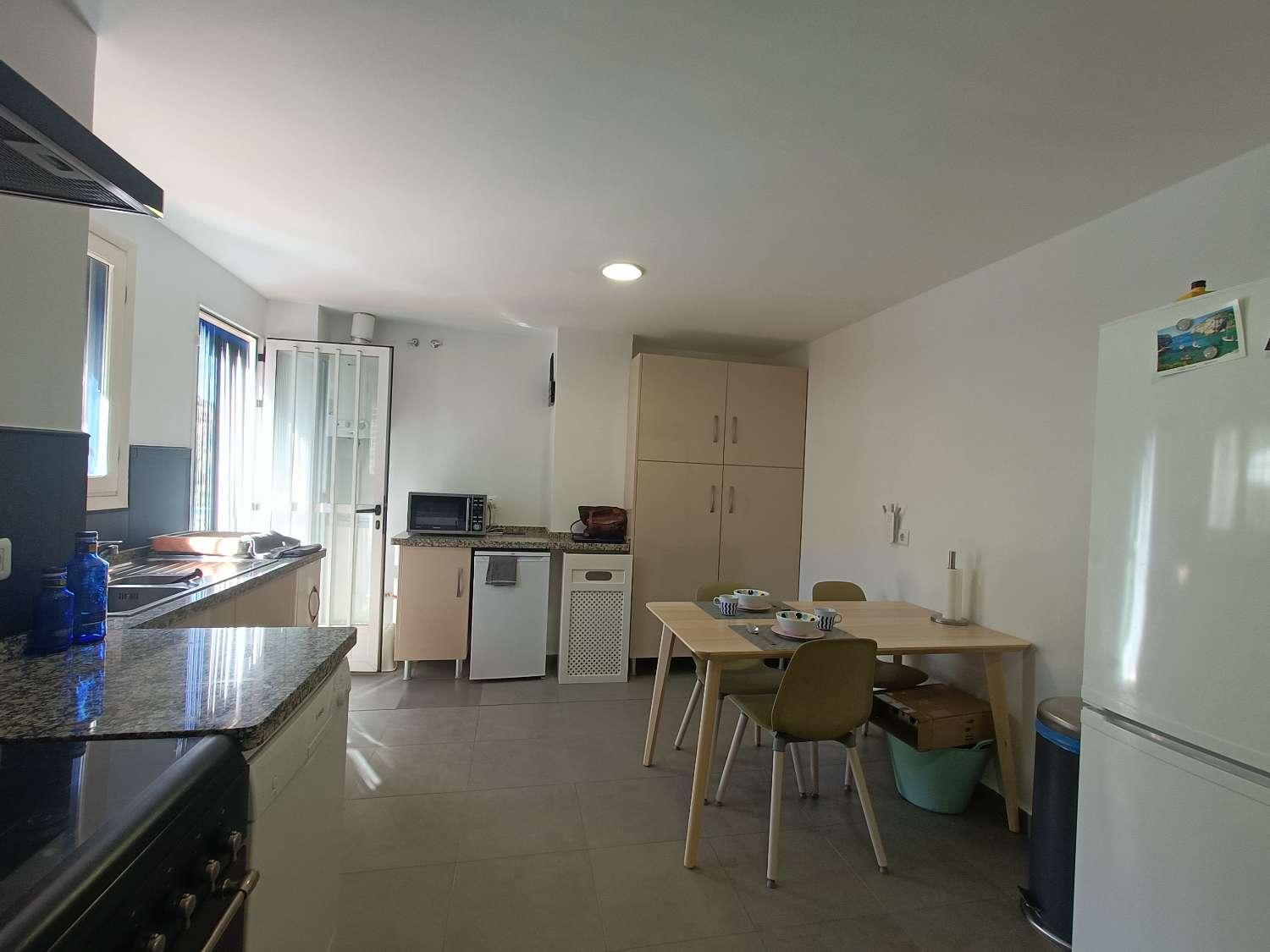 House for Sale in Algarinejo