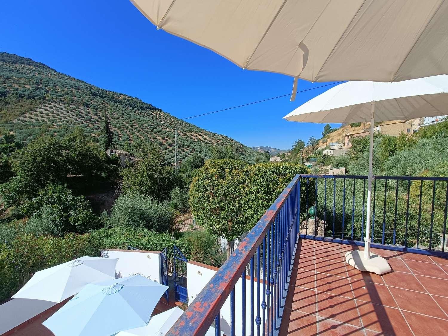House for Sale in Algarinejo