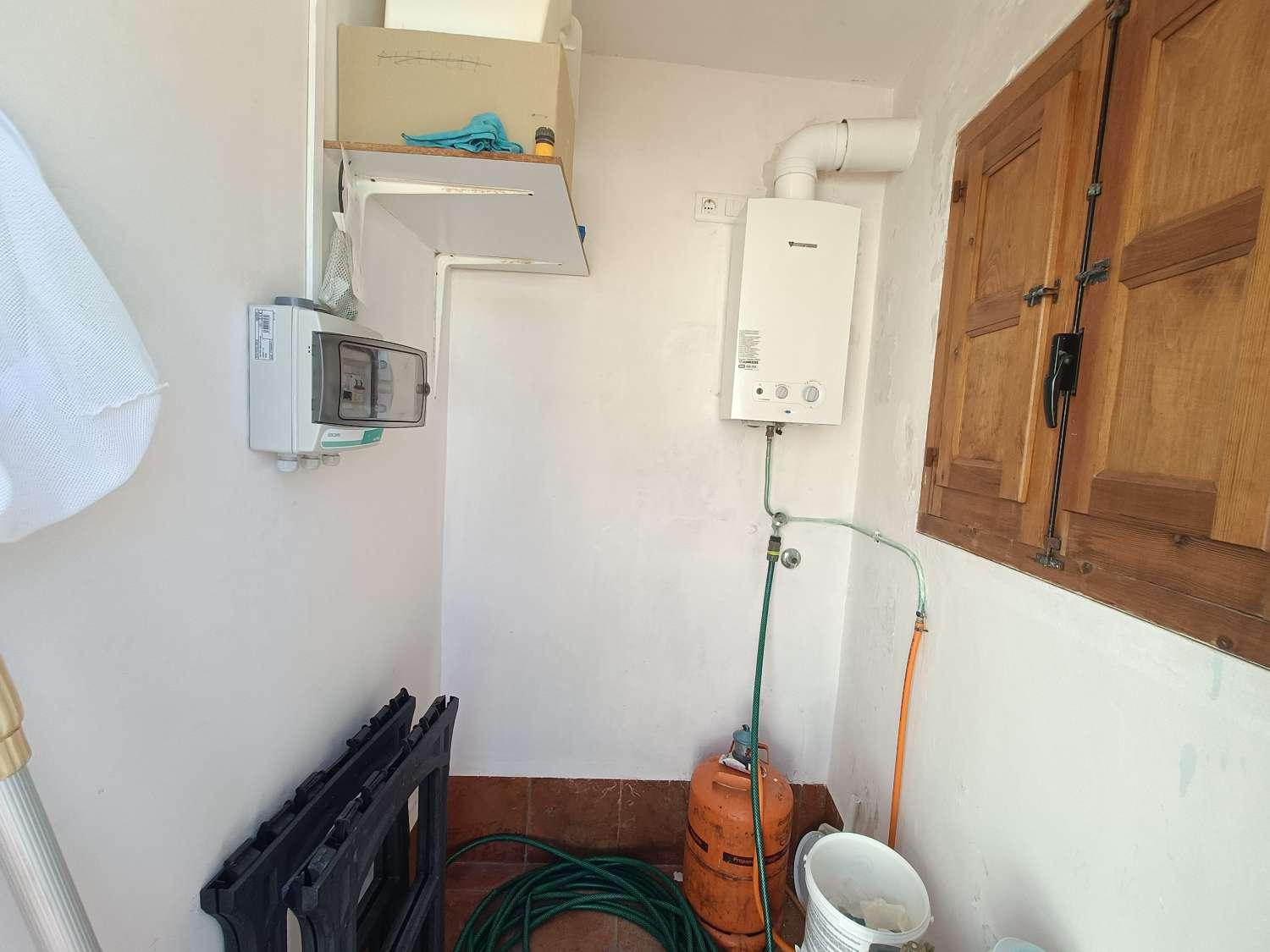 House for Sale in Algarinejo