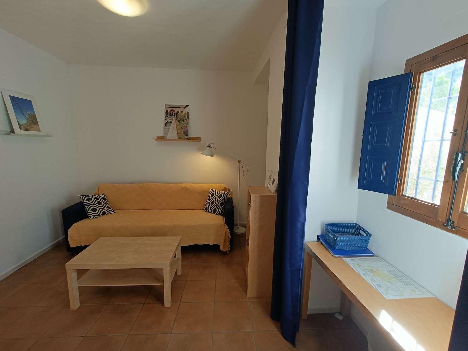 House for Sale in Algarinejo