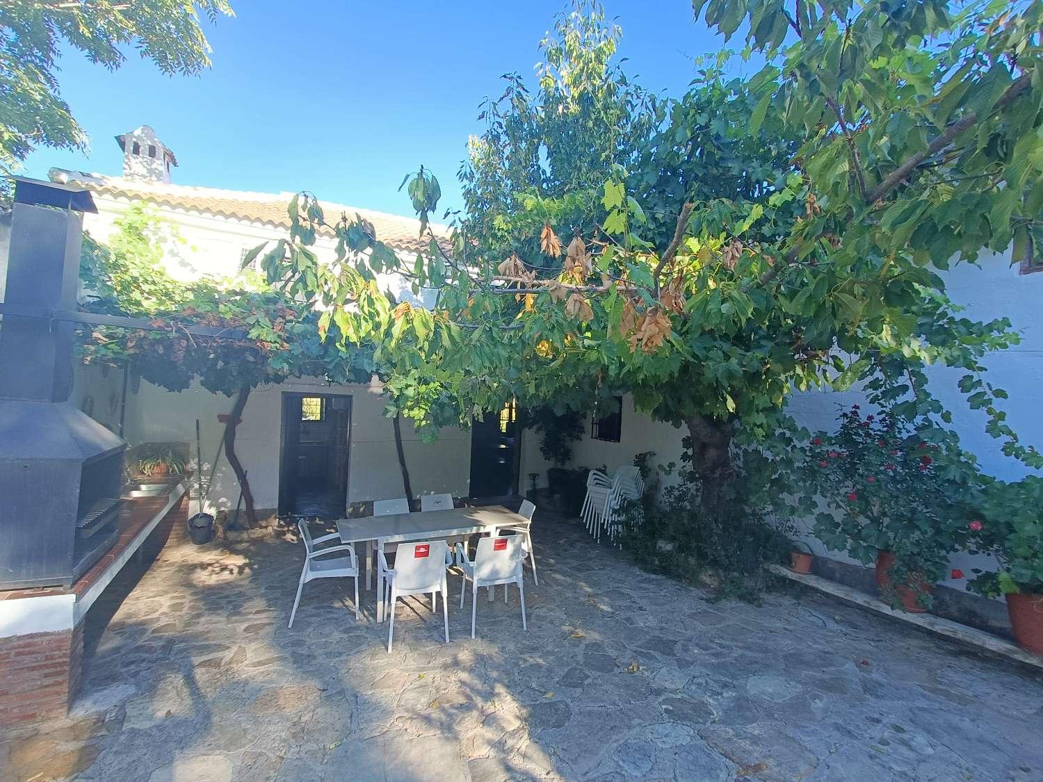 House for Sale in Montefrío