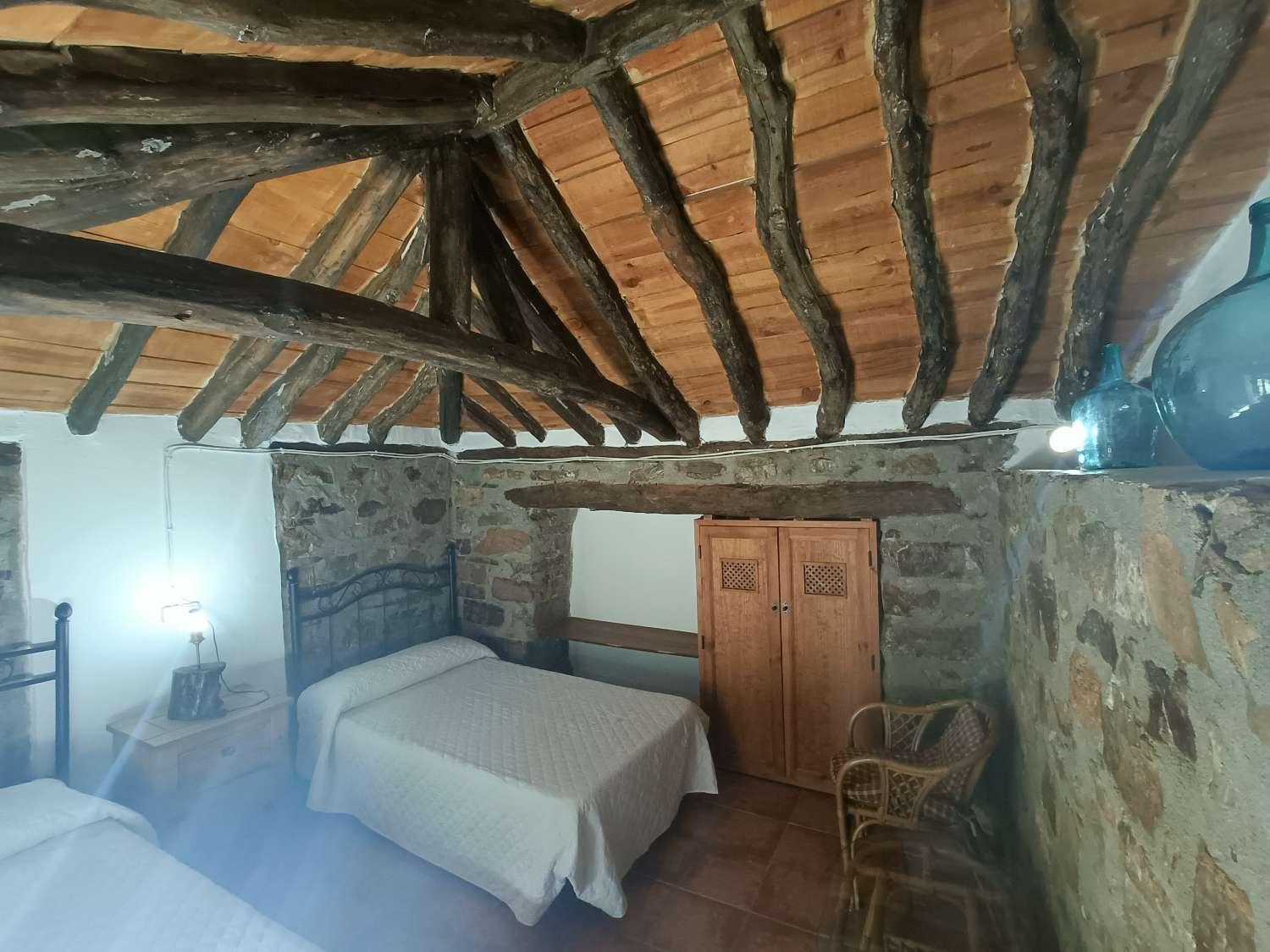 House for Sale in Montefrío