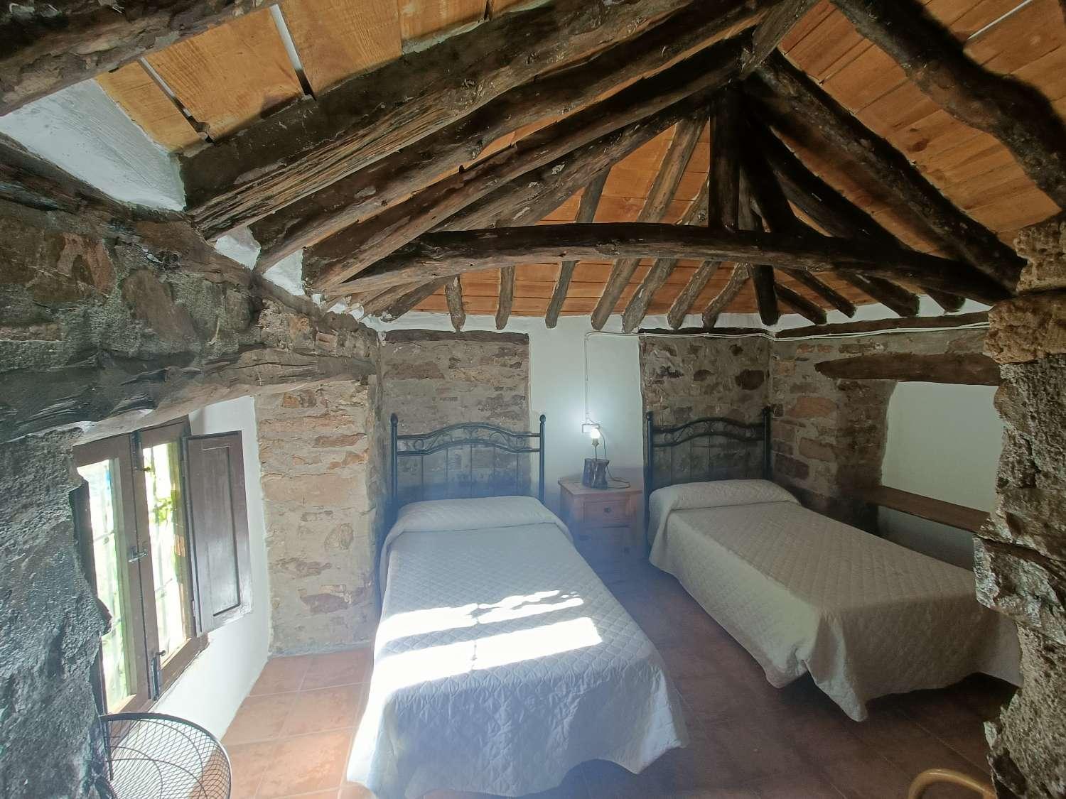 House for Sale in Montefrío