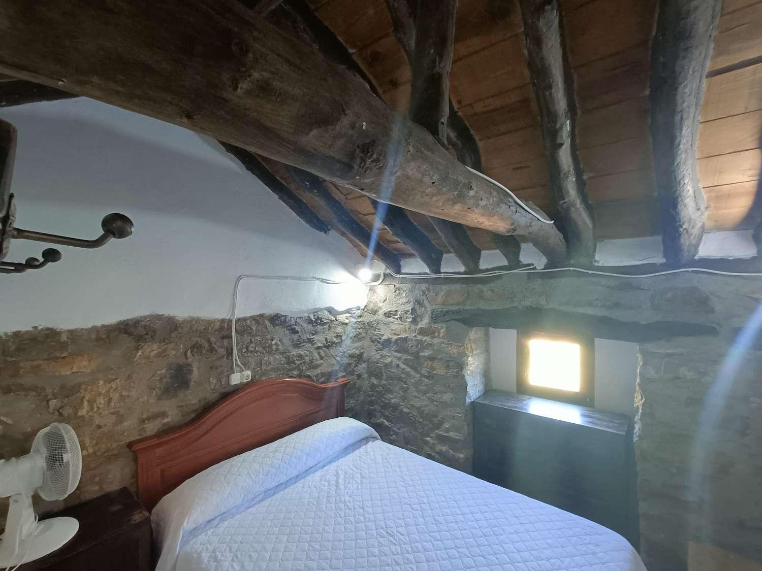 House for Sale in Montefrío