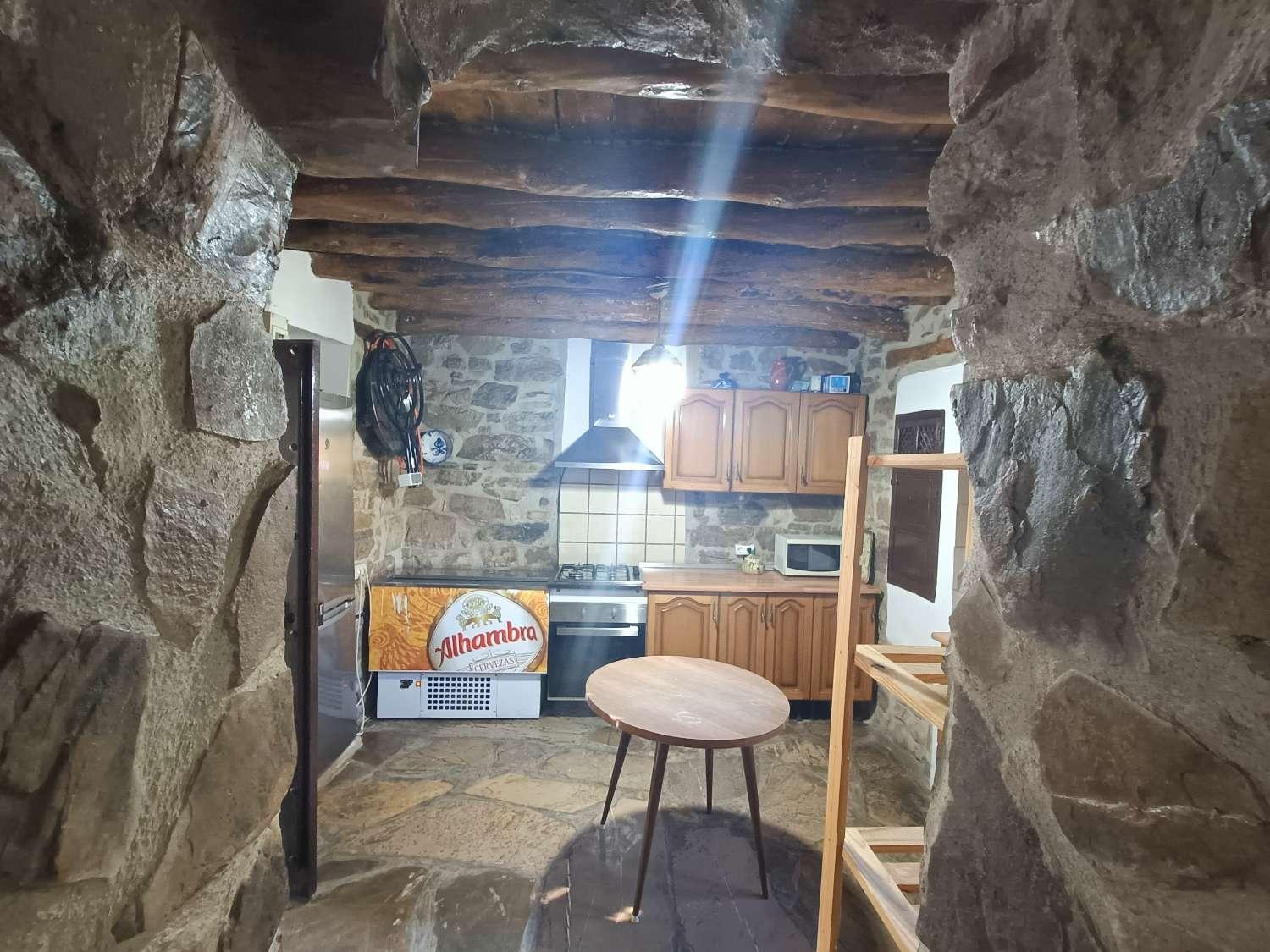 House for Sale in Montefrío