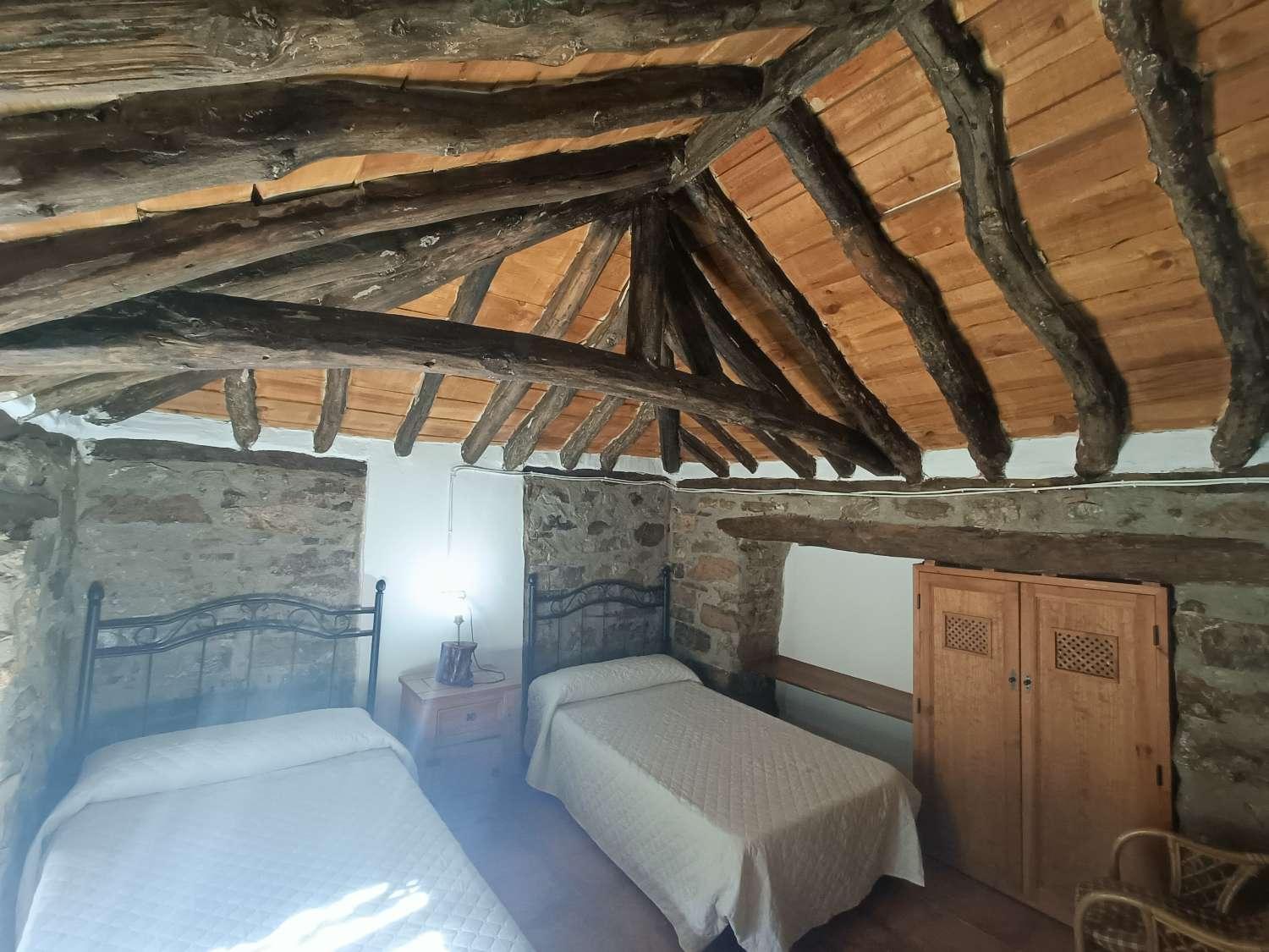 House for Sale in Montefrío