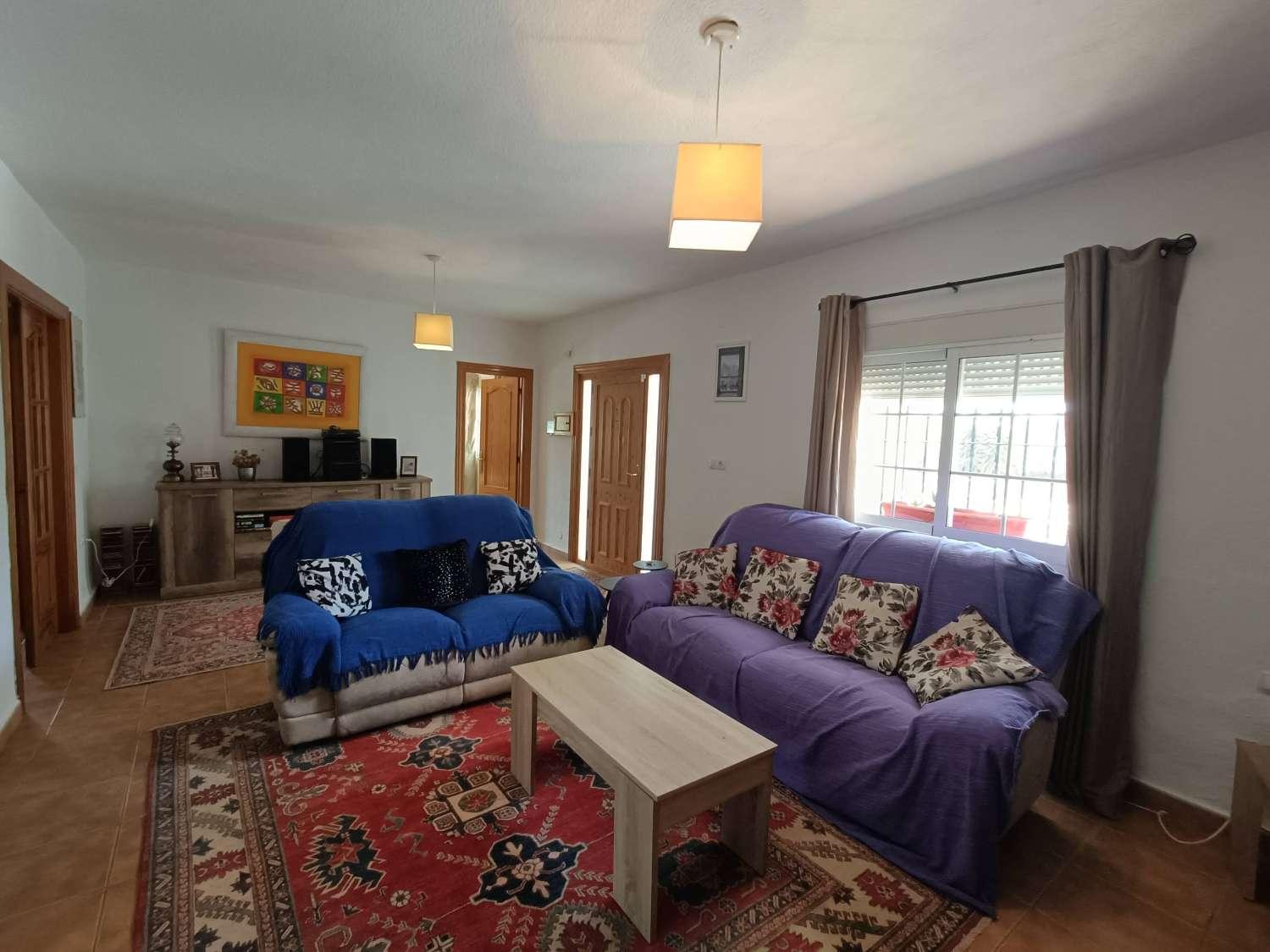 House for Sale in Moraleda de Zafayona