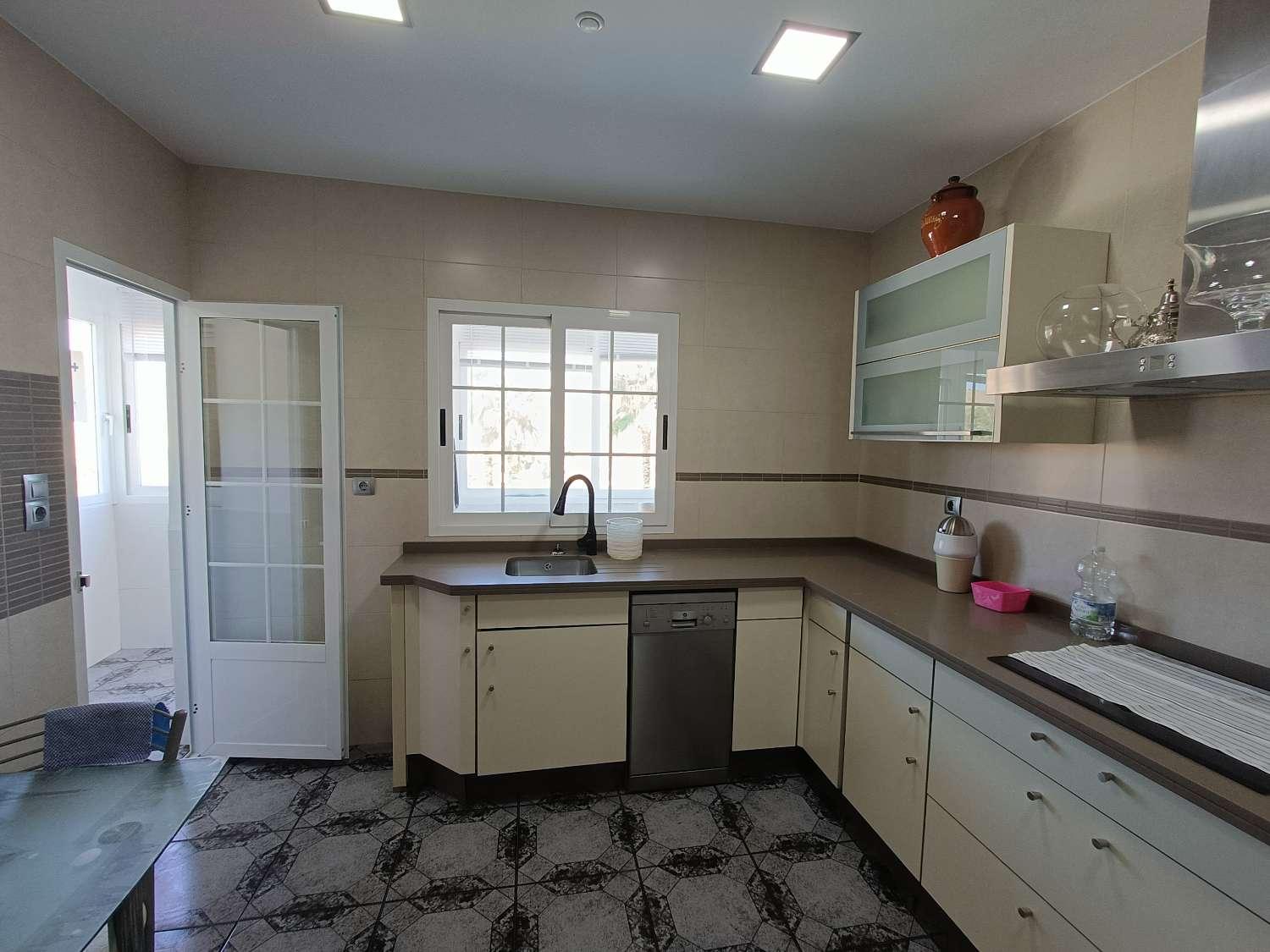 House for Sale in Loja