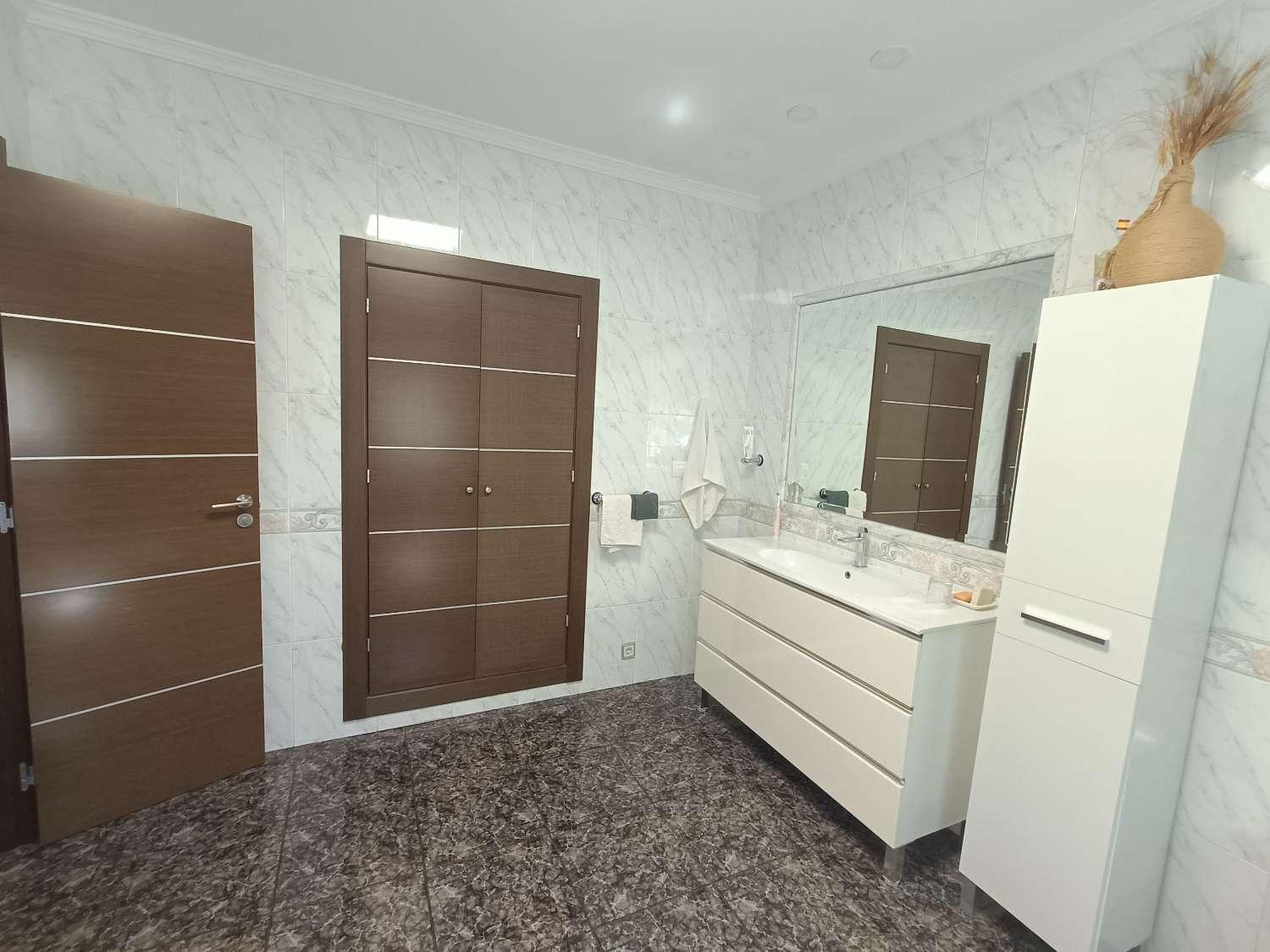 House for Sale in Loja