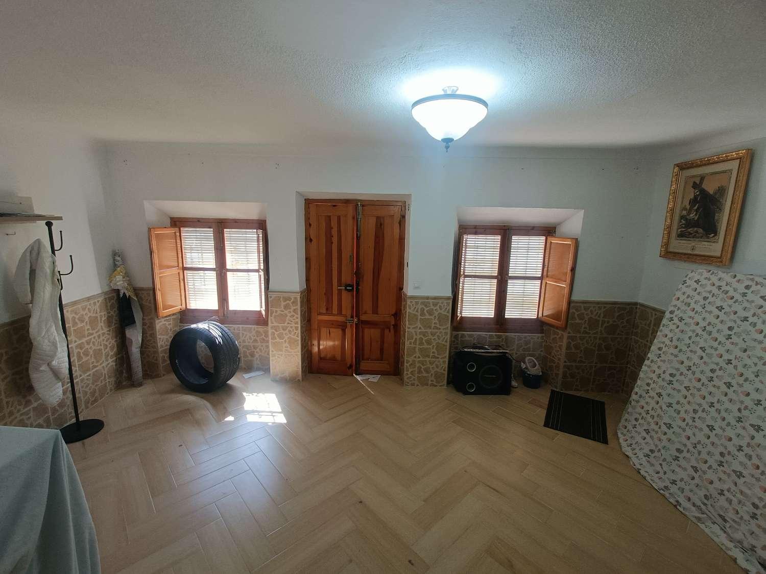 Casa en Venta en Íllora