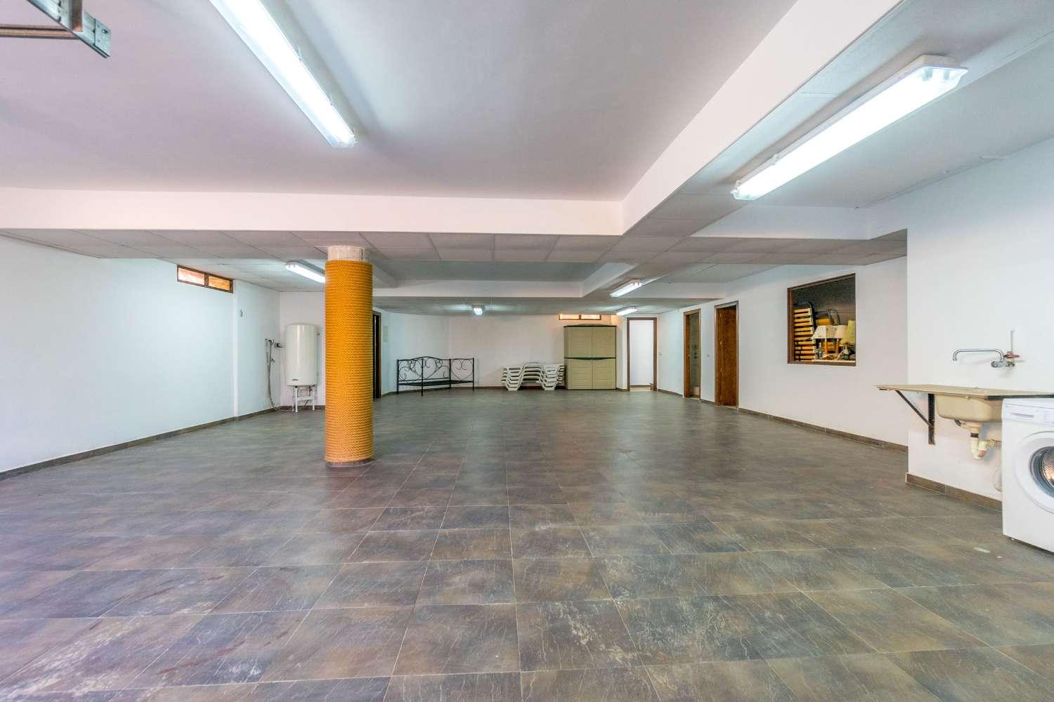 Villa en Venta en Orihuela